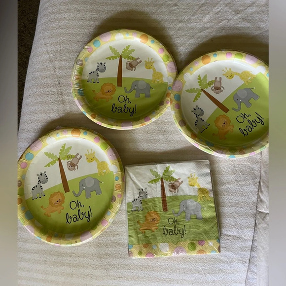 Safari Zoo Animal Plates & Napkins for Baby Shower - Picture 1 of 6